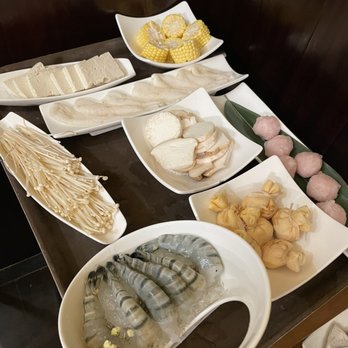 Miss Flower Hotpot - Chinese Near Me - Edison, New Jersey