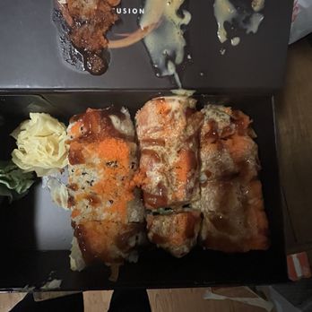 Tai Fai Restaurant - Red Dragon Roll** Crunch Roll - Sushi Bars Near Me - Oak Park, Michigan