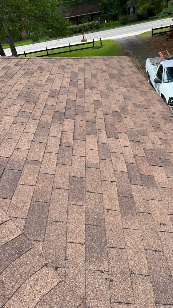 Slide of Daniel Roofing Service