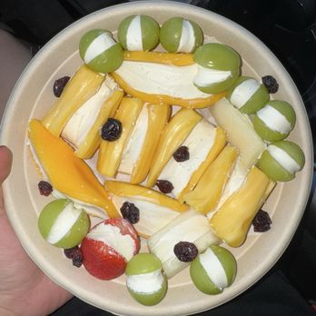 Lingyun Milk Fun - Desserts Near Me - Alhambra, California