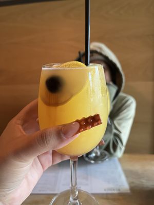 Howell's Kitchen and Bar by null