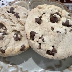 Luvbug Cookie Company - Yummy cookies! Warm up for maximum enjoyment.