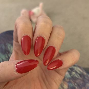 Varsity Nails, Varsity Clips, Varsity Esthetician - Nail Salons Near Me - Columbia, Missouri