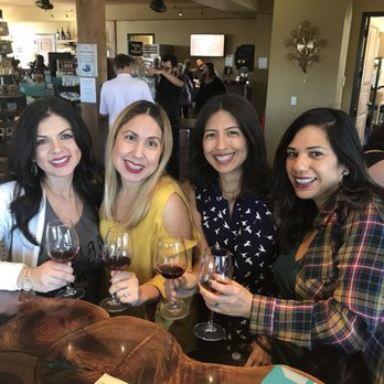Grapeline Wine Tours - Wine Tours Near Me - Temecula, California Grapeline Wine Tours - Wine Tours Near Me - Temecula, California