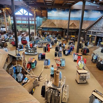 Bass Pro Shops - Clothing - Hunting & Fishing Supplies Near Me - Denver, Colorado