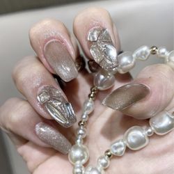 Blossom Day Spa & Nails - The BEST nail spa in town!! NANCY is the best of the best!! Quick, Efficient, Neat, and Creative! Highly recommended!!