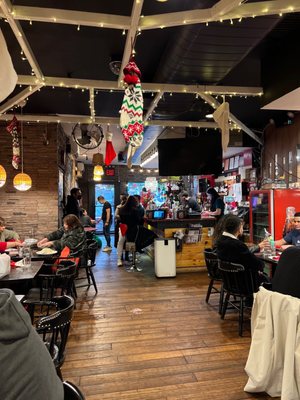 Kusina Pinoy Bistro by null