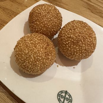 Tim Ho Wan - Hell's Kitchen - D6. Lava Custard Sesame ball (MUST TRY!) - Dim Sum Near Me - New York, New York Tim Ho Wan - Hell's Kitchen - D6. Lava Custard Sesame ball (MUST TRY!) - Dim Sum Near Me - New York, New York