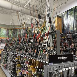 DICK'S Sporting Goods
