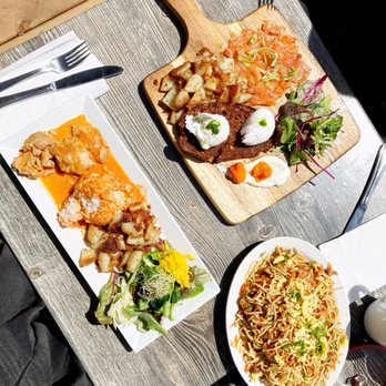 Tsak-Tsak - Breakfast & Brunch Near Me - Montreal, Quebec