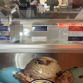 Soudan’s Only Store - Ice cream flavors update Sept 2024 pt 2 - Convenience Stores Near Me - Soudan, Minnesota