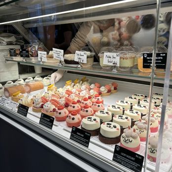 Bibble & Sip - Dessert cabinet - Coffee & Tea Near Me - New York, New York Bibble & Sip - Dessert cabinet - Coffee & Tea Near Me - New York, New York