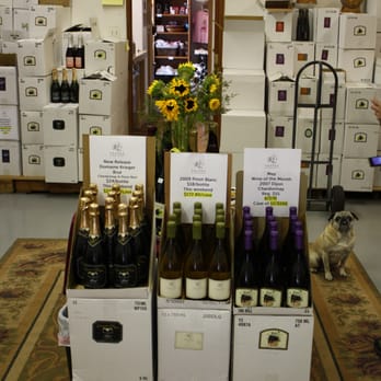 Kramer Vineyards - Barn enterance - Wineries Near Me - Gaston, Oregon