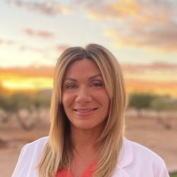 Desert Lily Medical Aesthetics and Regen