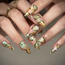 Milano Nail Spa Manvel