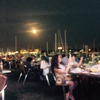 Rocca Cafe Lounge - Eating under the moonlight at Rocca - Turkish Near Me - Brooklyn, New York