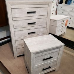 Wholesale Furniture Gallery - Picked up these beuties for our daughter's new apartment and they were on clearance for a great price.