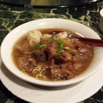 V Garden - Beef brisket and wanton noodle soup. Best so far in SE Metro Seattle. - Seafood Near Me - Kent, Washington V Garden - Beef brisket and wanton noodle soup. Best so far in SE Metro Seattle. - Seafood Near Me - Kent, Washington
