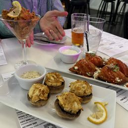 Crab Cakes Crab Cakes