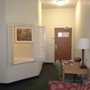 Fairfield by Marriott Inn & Suites Temecula - Room 131 entry way. The open shutters look into the bathroom and the whirlpool tub. (taken 08-11-14) - Hotels Near Me - Temecula, California Fairfield by Marriott Inn & Suites Temecula - Room 131 entry way. The open shutters look into the bathroom and the whirlpool tub. (taken 08-11-14) - Hotels Near Me - Temecula, California