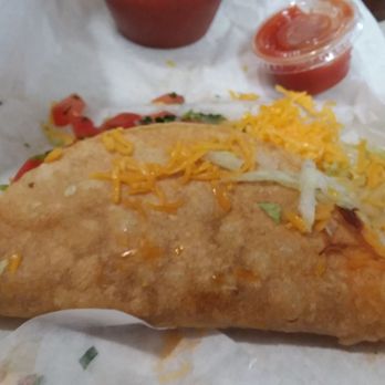 Plata's Mexican Food - Hard shell Beef taco. - Mexican Near Me - Barstow, California