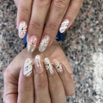 Friendly Nails - Nail Salons Near Me - Kailua, Hawaii