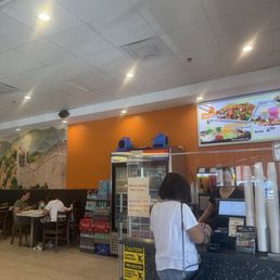 Rude cashier! Rude cashier!