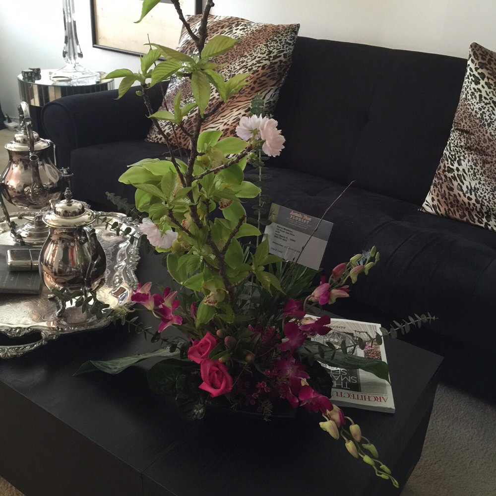 Artistic First Florist - Florists Near Me - Vero Beach, Florida