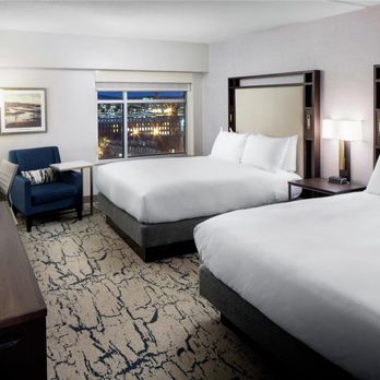 DoubleTree by Hilton Manchester Downtown - Guest room - Hotels Near Me - Manchester, New Hampshire DoubleTree by Hilton Manchester Downtown - Guest room - Hotels Near Me - Manchester, New Hampshire