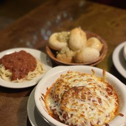 Provino's Italian Restaurant