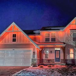 Bluegrass Trimlight - Permanent Accent and Holiday Lighting by Trimlight