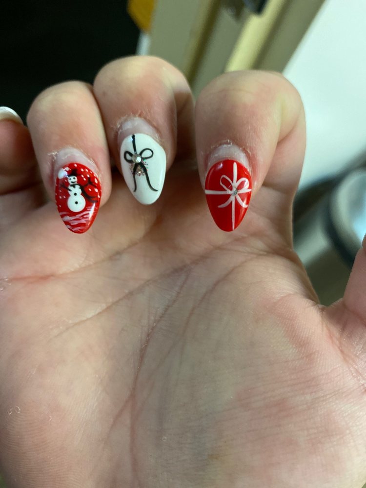 BALLY NAILS Updated September 2024 3 Crossroads Mall, Mount Hope