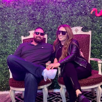 Cali Love Wine - Best winery fun place never been to such a cool spot you must stop by if your from California - Bars Near Me - Solvang, California