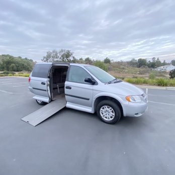 Essential Auto - Car Dealers Near Me - Fullerton, California Essential Auto - Car Dealers Near Me - Fullerton, California