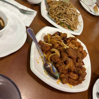 LiZhou Restaurant - Sweet and sour chicken and noodles - Halal Near Me - Union City, California LiZhou Restaurant - Sweet and sour chicken and noodles - Halal Near Me - Union City, California