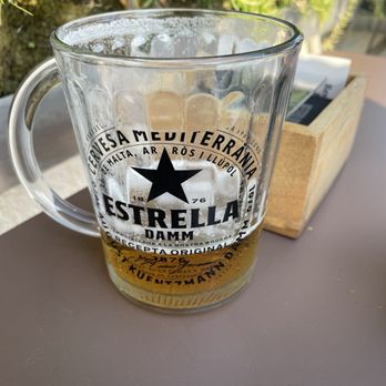 H10 Cubik - Large beer. Oops didn't get the photo fast enough - Hotels Near Me - Barcelona, B