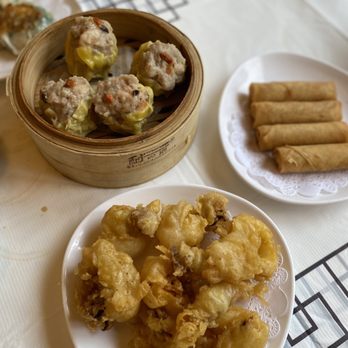 Triple Crown Restaurant - Dim Sum Near Me - Chicago, Illinois Triple Crown Restaurant - Dim Sum Near Me - Chicago, Illinois