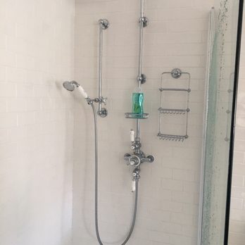 Raymonds - Walk-in shower - Bed & Breakfast Near Me - Douglas, IOM