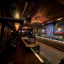 Candleroom