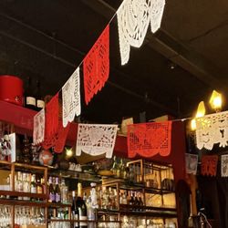 Cafe Paloma - Interior