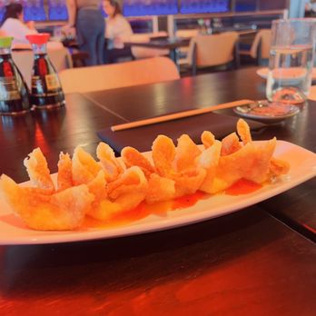 Blue Sushi Sake Grill - Mango Crab Rangoon - Sushi Bars Near Me - Birmingham, Alabama