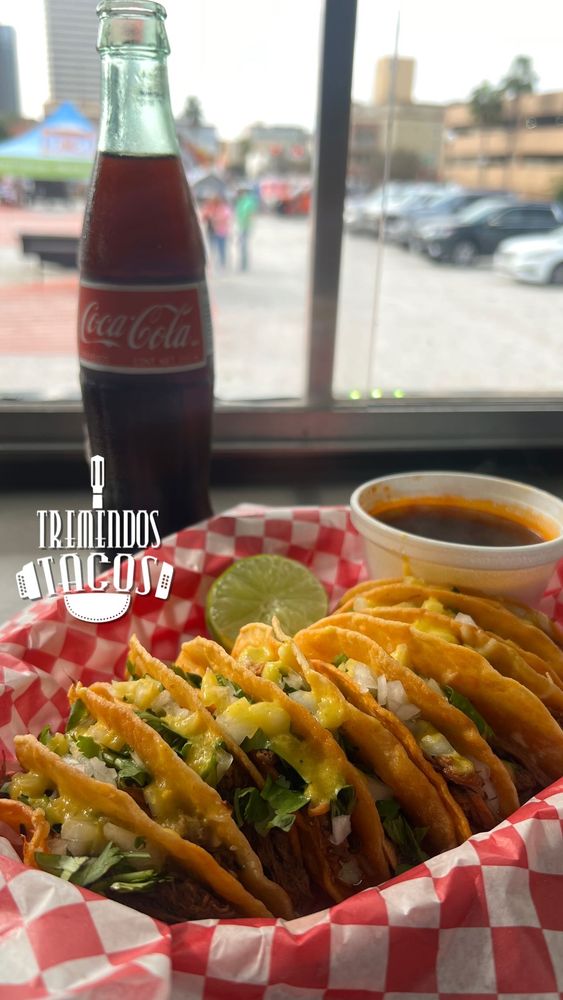 Tremendos Tacos — Mexican restaurant in Kingsville