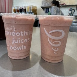 Strawberries Wild Smoothie
