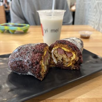 Yi Mei - Purple Rice Roll Cold Soymilk - Taiwanese Near Me - San Gabriel, California Yi Mei - Purple Rice Roll Cold Soymilk - Taiwanese Near Me - San Gabriel, California