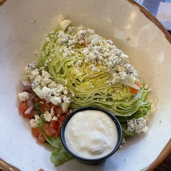 Poppy’s Bites & Barrels - Wedge salad - there was no bacon (I asked for no Turkey - not no meat) - Burgers Near Me - New Bern, North Carolina Poppy’s Bites & Barrels - Wedge salad - there was no bacon (I asked for no Turkey - not no meat) - Burgers Near Me - New Bern, North Carolina