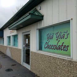 Yia Yia's Goodies - She loves you, yia yia yia.