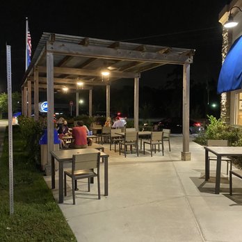 Culver's - Outside seating area - Burgers Near Me - Summerville, South Carolina Culver's - Outside seating area - Burgers Near Me - Summerville, South Carolina
