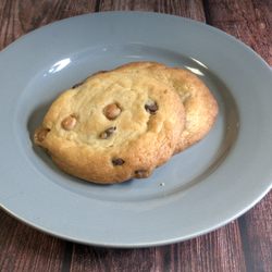 Cloud Nine Cuisine - Salted Caramel Chocolate Chip Cookie