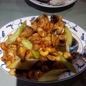 David Chen - Chicken with cashew nuts - Chinese Near Me - Armonk, New York David Chen - Chicken with cashew nuts - Chinese Near Me - Armonk, New York