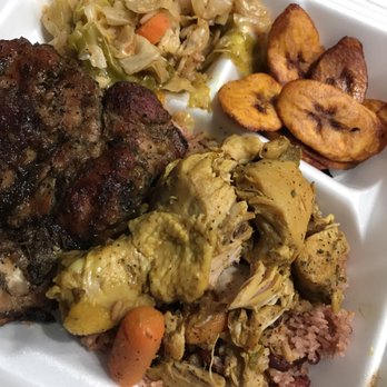 Barrington's Jamaican Kitchen - Caribbean Near Me - Bakersfield, California